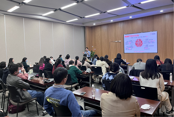 3.10精準(zhǔn)輔導(dǎo)助力企業(yè)搭上專精特新“直通車”（照片）.png