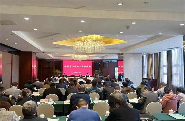 e556dae3bd184c71a0d5e051a256ae0d_副本.jpg